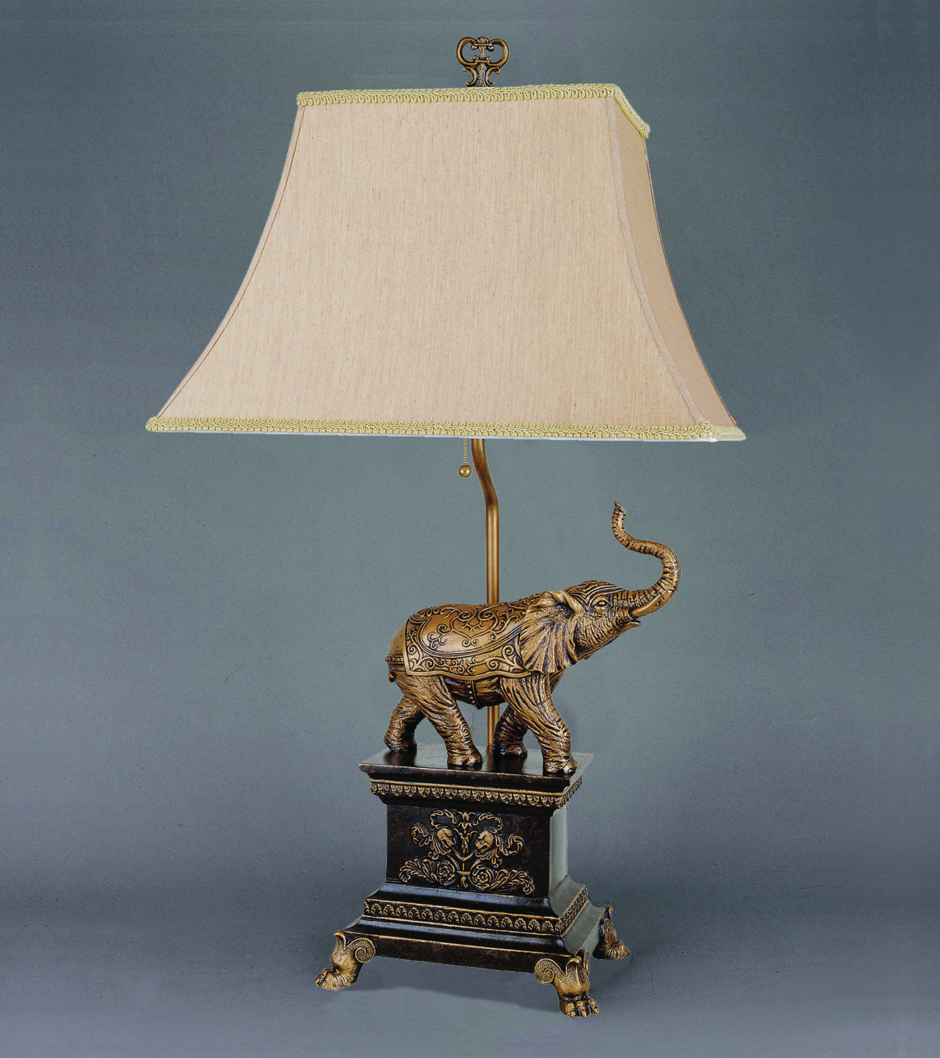 ELEPHANT TABLE LAMP 29in H